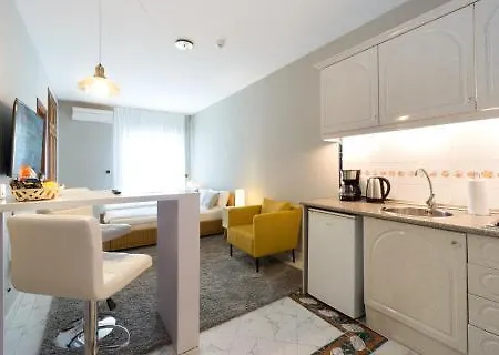 Готель La Palmera 4*