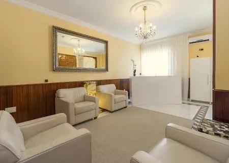 La Palmera Готель 4*